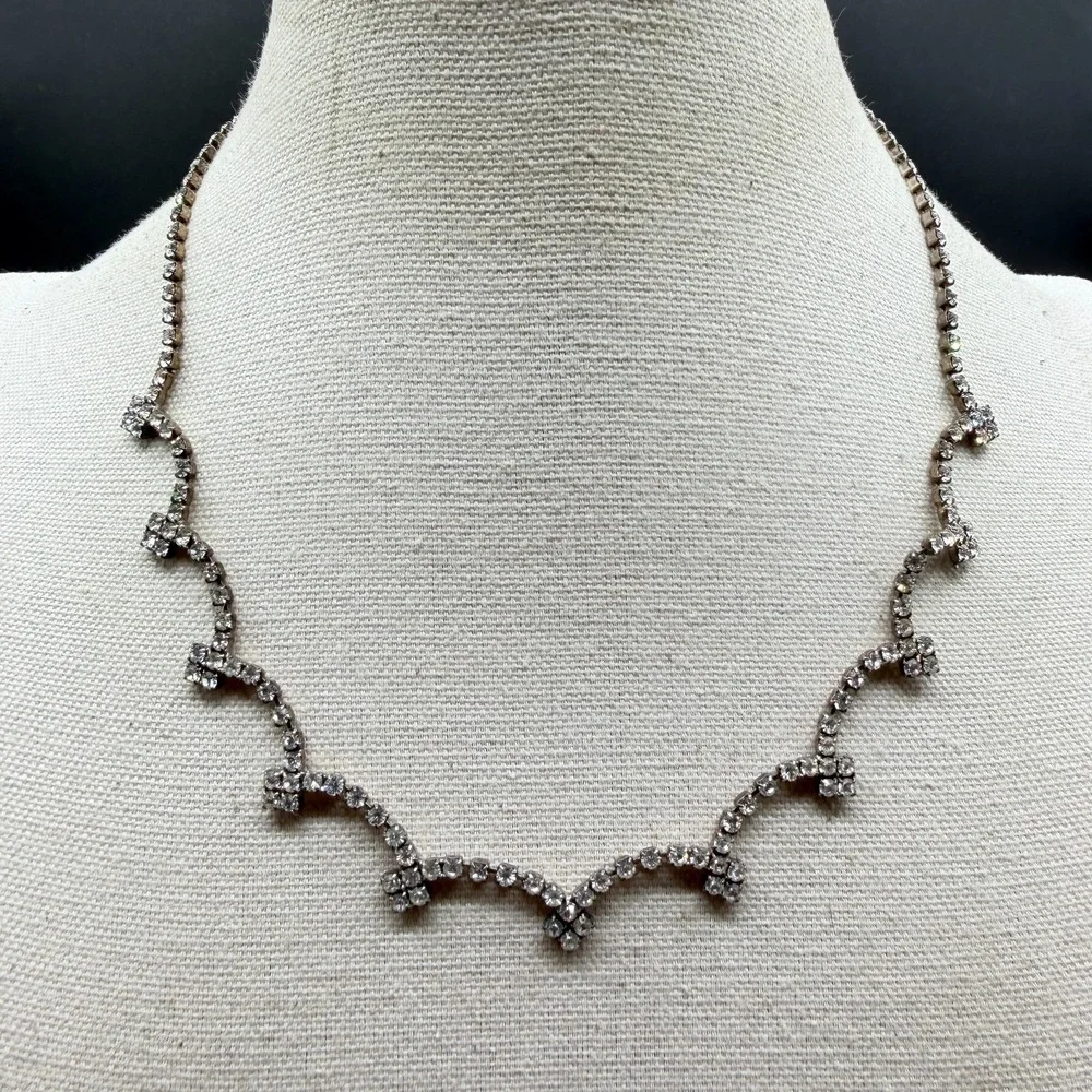 Clear Rhinestone Scalloped Choker Necklace Silver Tone Bridal Wedding Statement